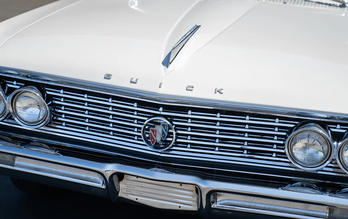 1961 Buick Electra - Image 13 of 31