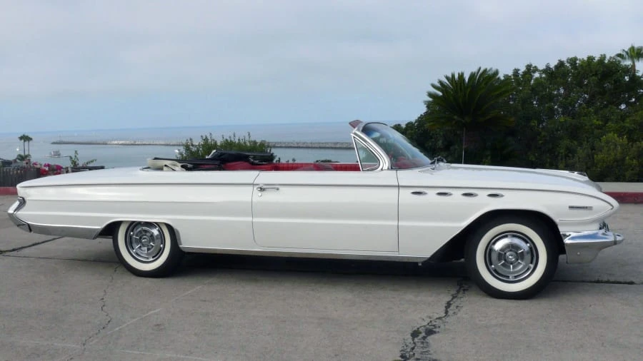 1961 Buick Electra - Image 2 of 12