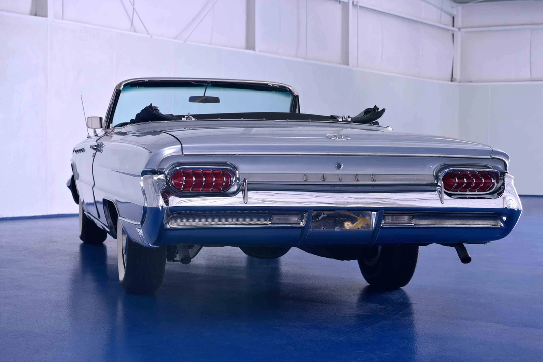 1961 Buick Electra - Image 5 of 31