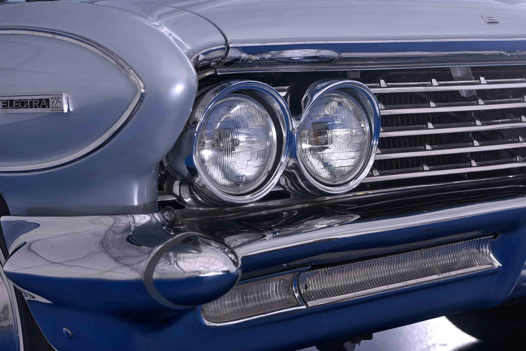 1961 Buick Electra - Image 19 of 31