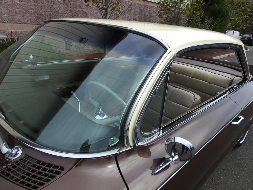 1961 Buick Electra - Image 17 of 31