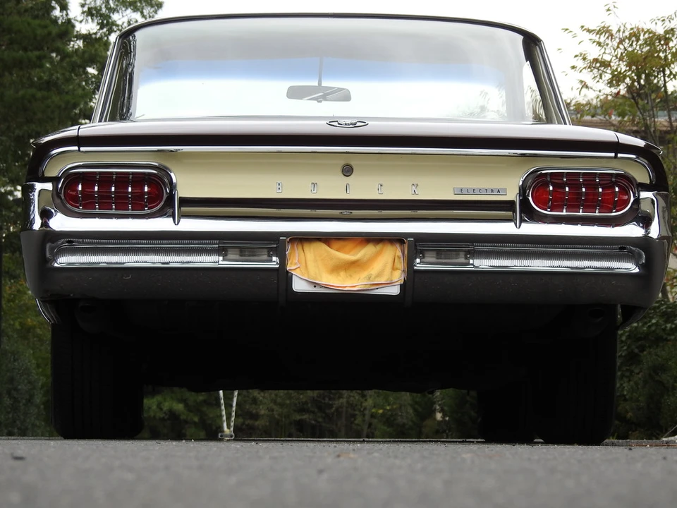 1961 Buick Electra - Image 5 of 31