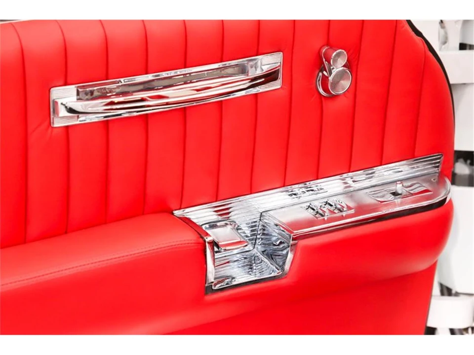 1961 Buick Electra - Image 10 of 31