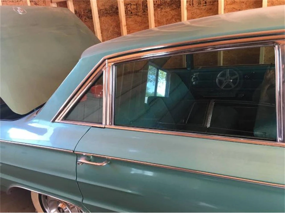 1961 Buick Electra - Image 8 of 11