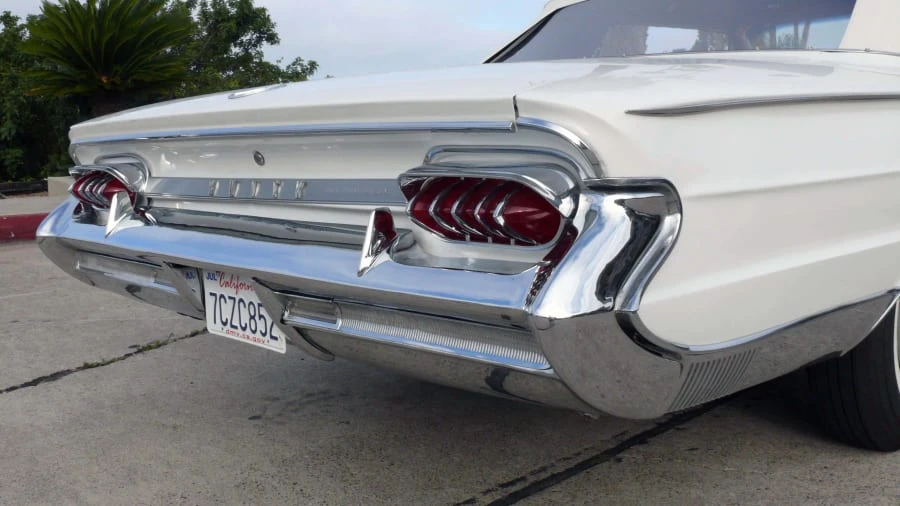 1961 Buick Electra - Image 9 of 12
