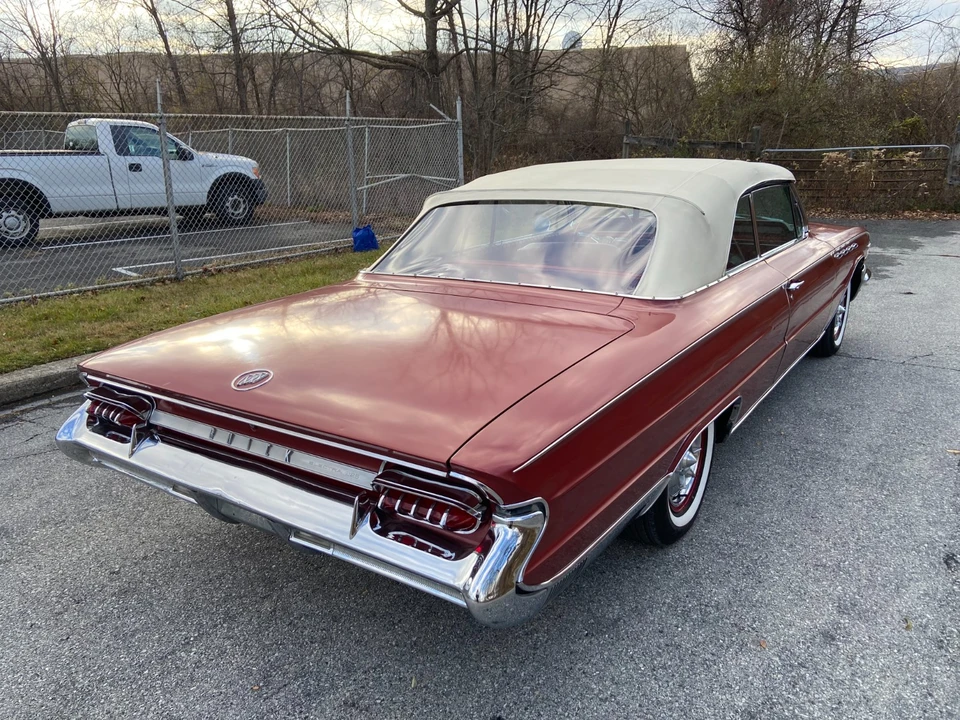 1961 Buick Electra - Image 9 of 21