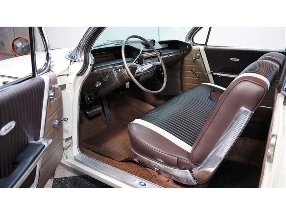 1961 Buick Invicta - Image 4 of 31