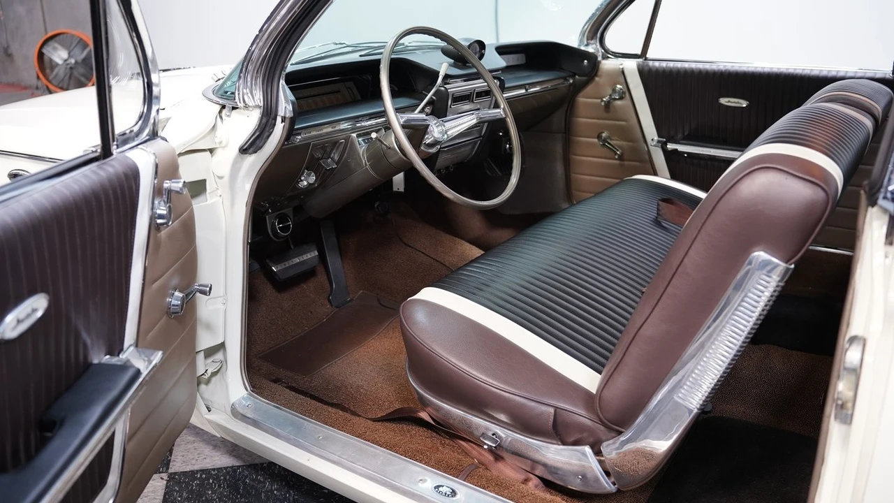 1961 Buick Invicta - Image 5 of 12