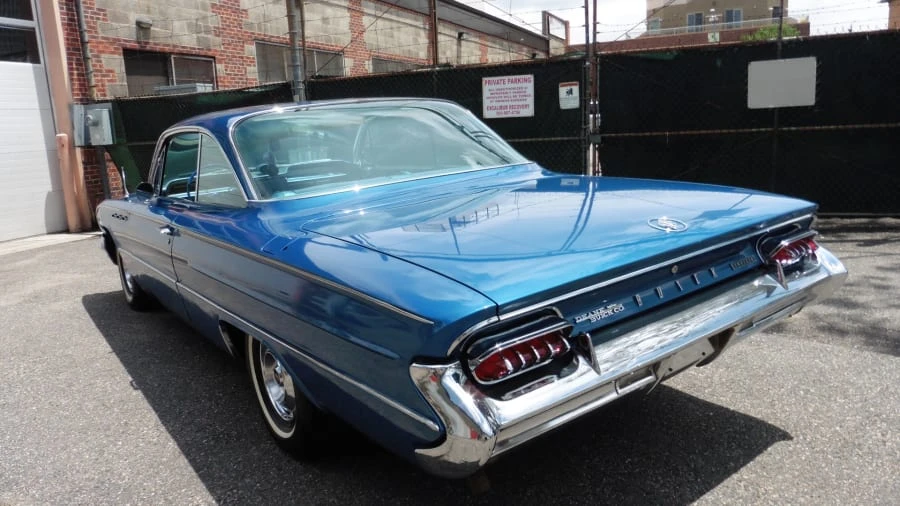 1961 Buick Invicta - Image 3 of 12