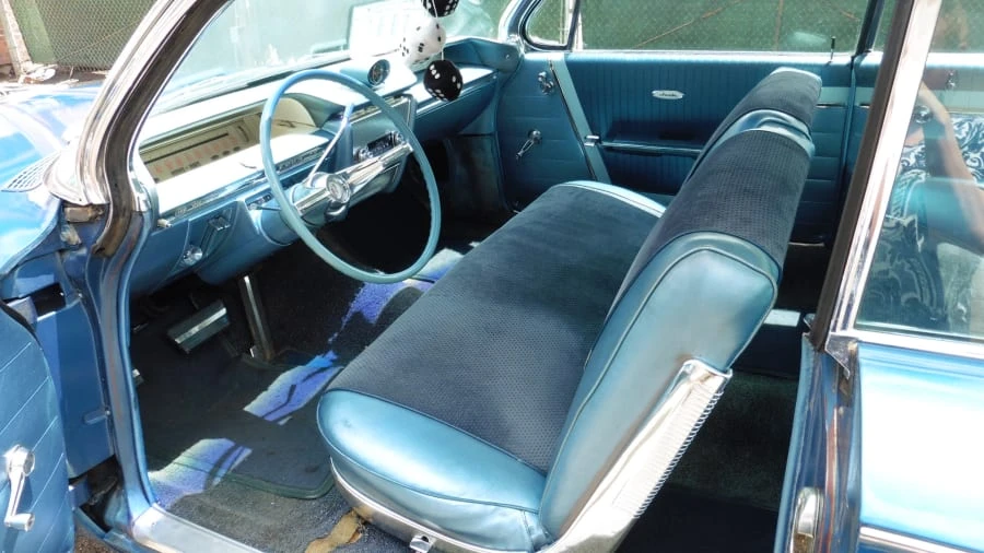 1961 Buick Invicta - Image 4 of 12
