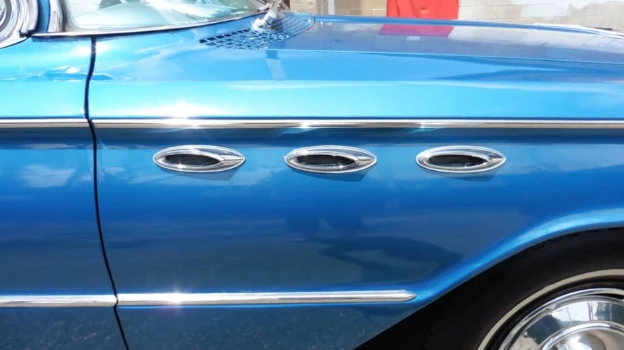 1961 Buick Invicta - Image 10 of 12