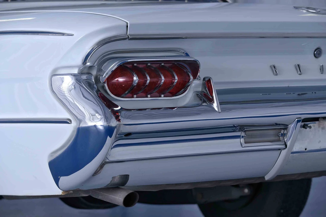1961 Buick Invicta - Image 31 of 31