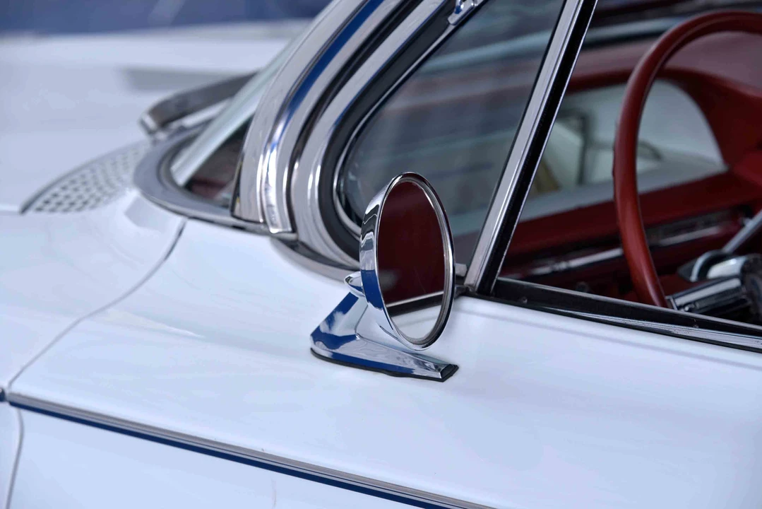 1961 Buick Invicta - Image 23 of 31