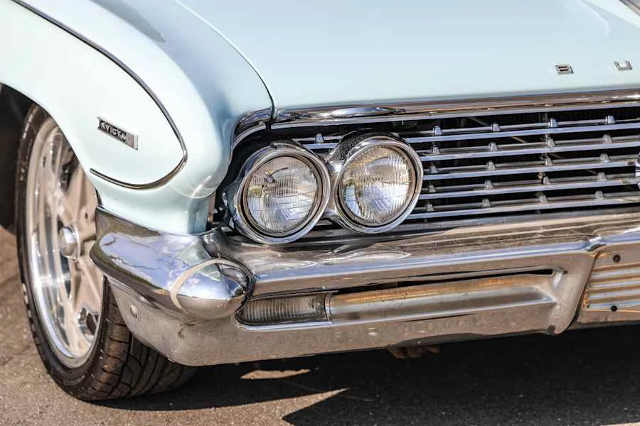 1961 Buick Invicta - Image 13 of 31