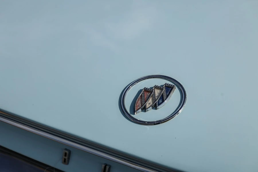 1961 Buick Invicta - Image 12 of 31