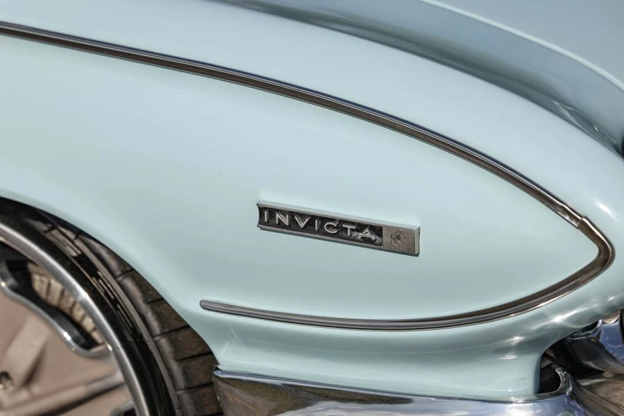 1961 Buick Invicta - Image 9 of 31