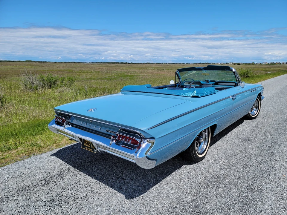1961 Buick Invicta - Image 26 of 31