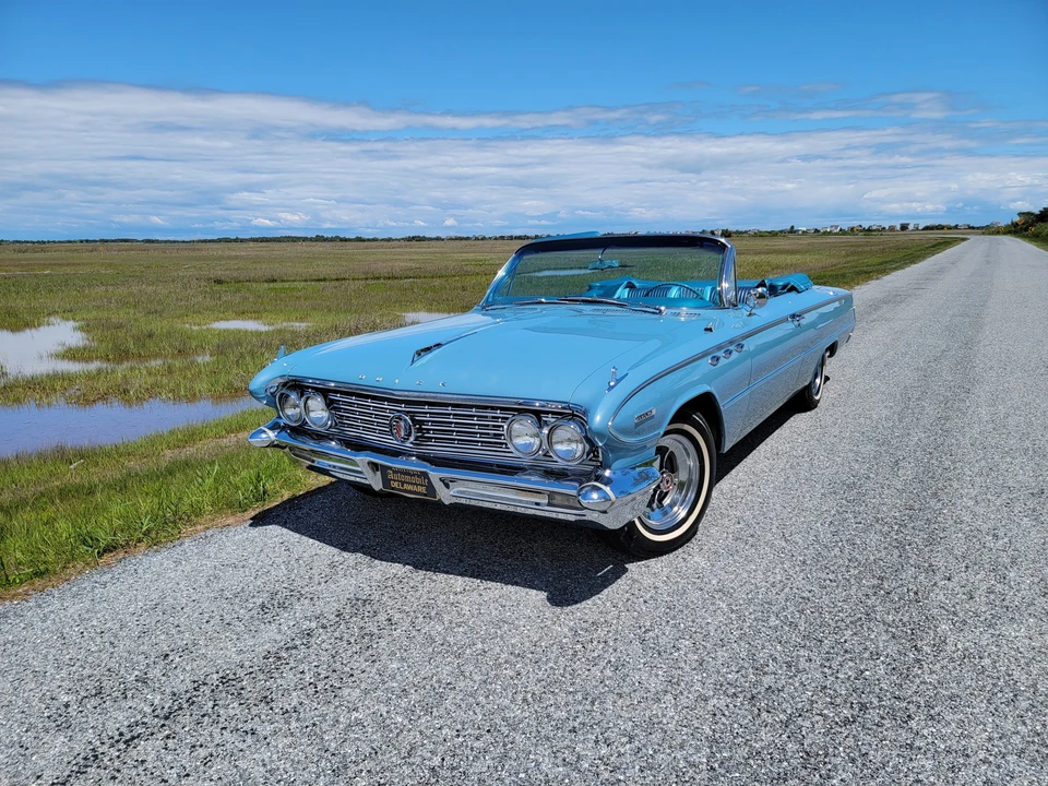 1961 Buick Invicta - Image 9 of 31
