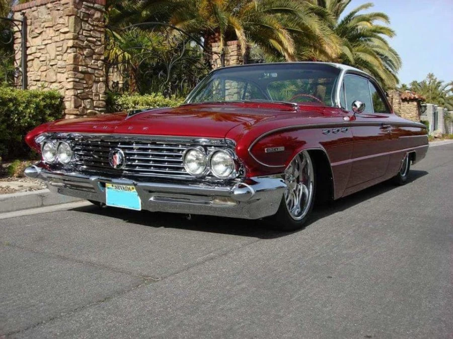 1961 Buick Invicta - Image 2 of 12