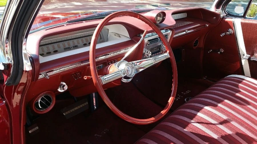 1961 Buick Invicta - Image 4 of 12