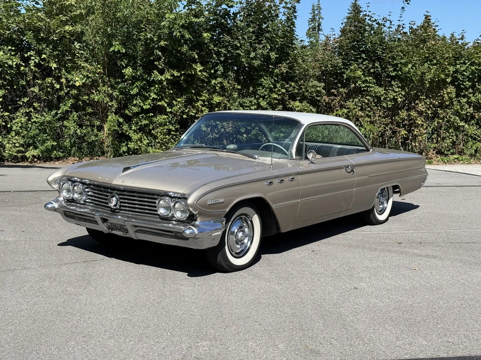 1961 Buick Invicta - Image 5 of 31