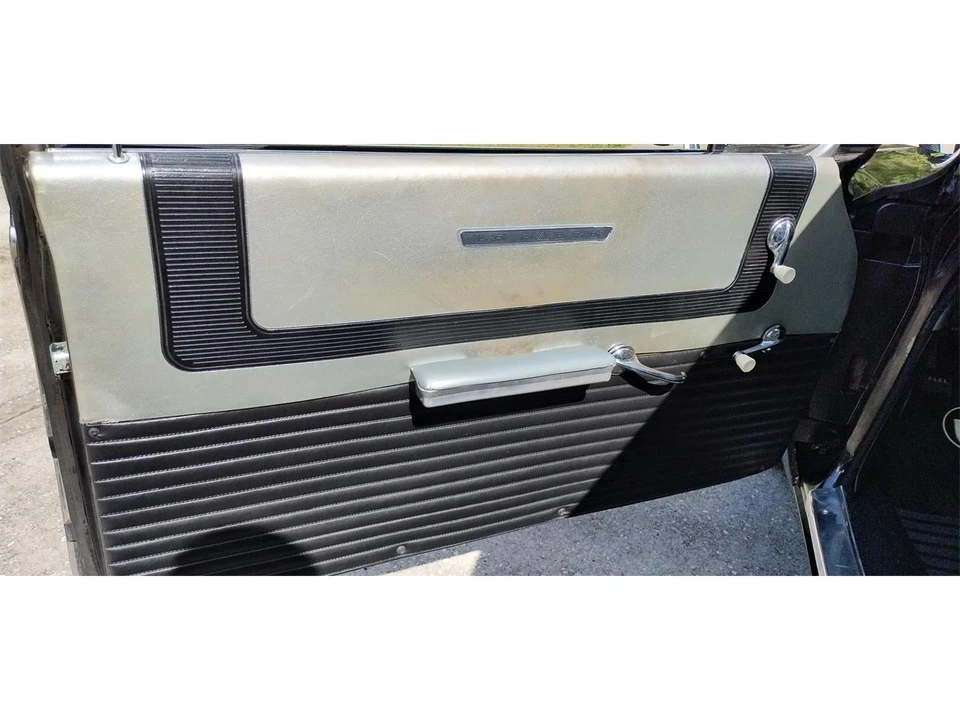 1961 Buick LeSabre - Image 7 of 20