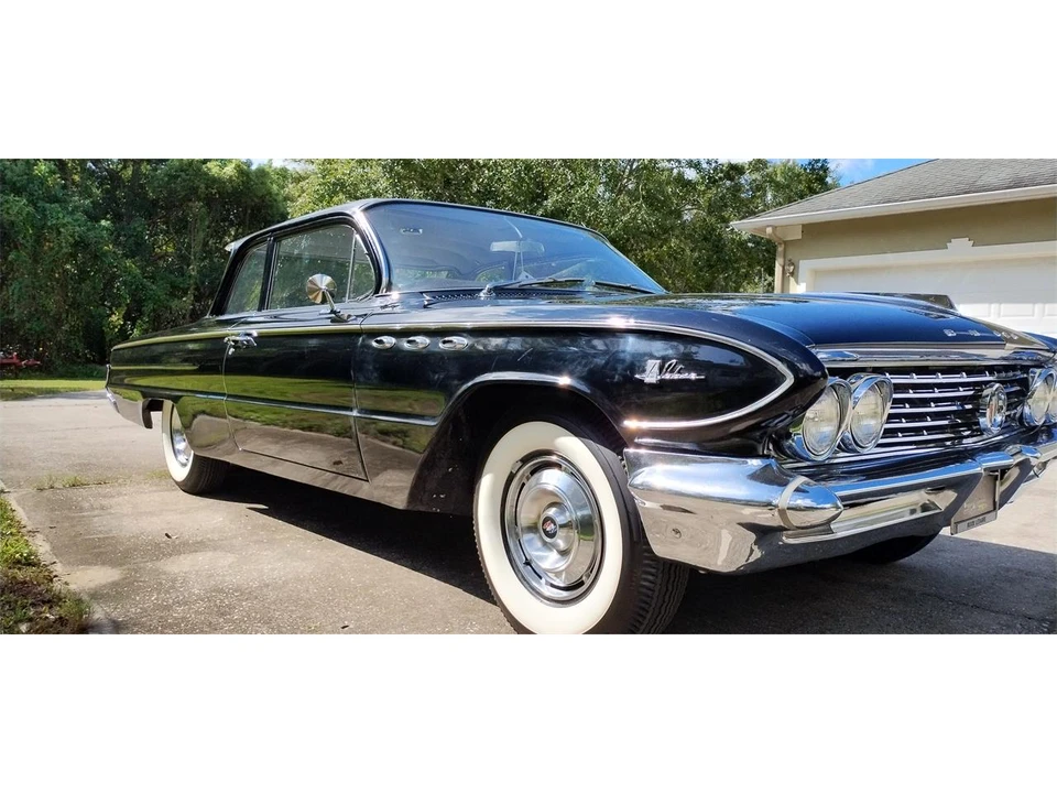 1961 Buick LeSabre - Image 4 of 20