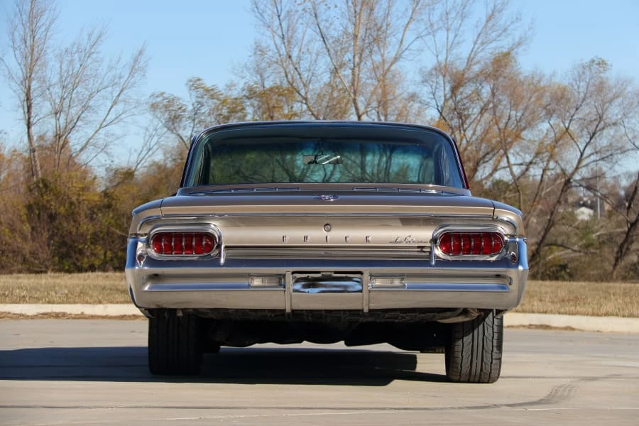 1961 Buick LeSabre - Image 5 of 31