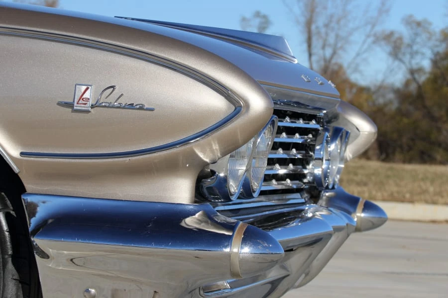 1961 Buick LeSabre - Image 30 of 31