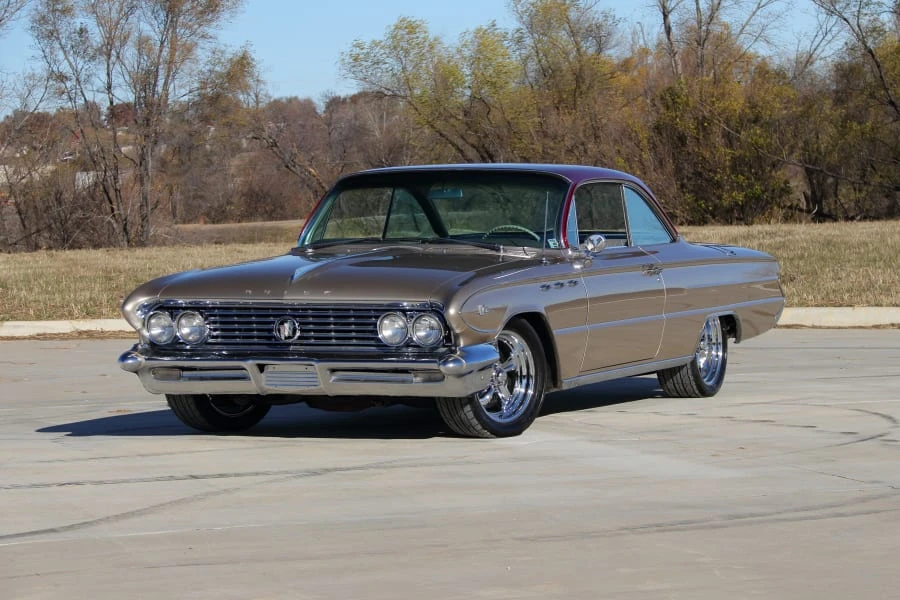 1961 Buick LeSabre - Image 11 of 31