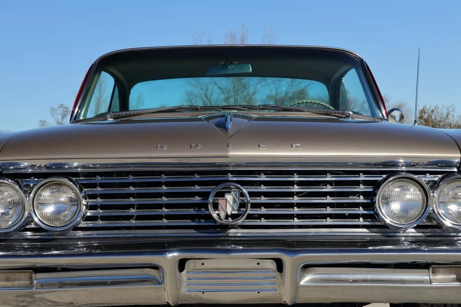 1961 Buick LeSabre - Image 18 of 31