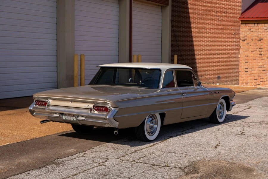 1961 Buick LeSabre - Image 3 of 31
