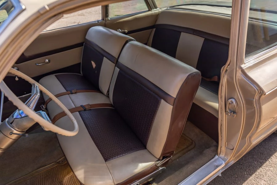 1961 Buick LeSabre - Image 19 of 31