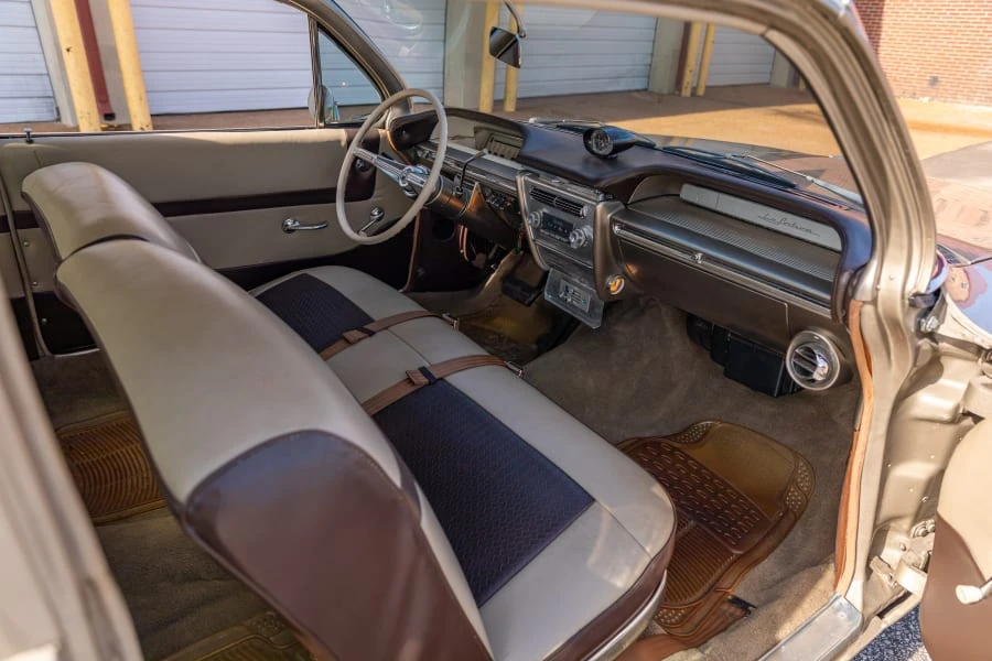1961 Buick LeSabre - Image 18 of 31