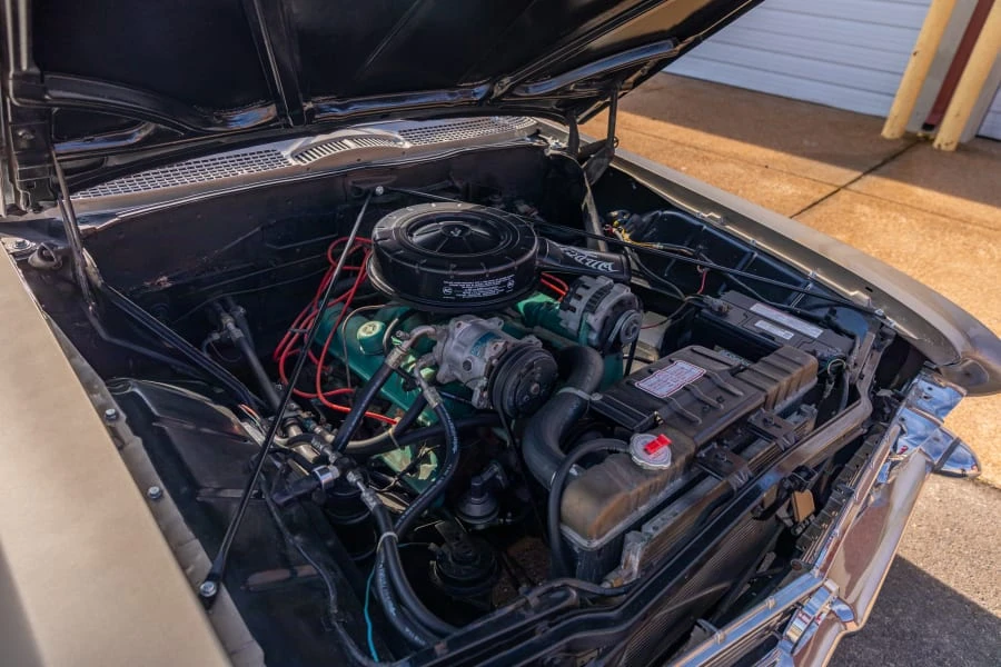 1961 Buick LeSabre - Image 30 of 31