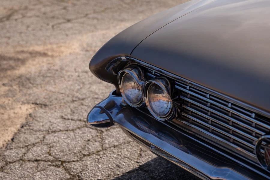 1961 Buick LeSabre - Image 10 of 31
