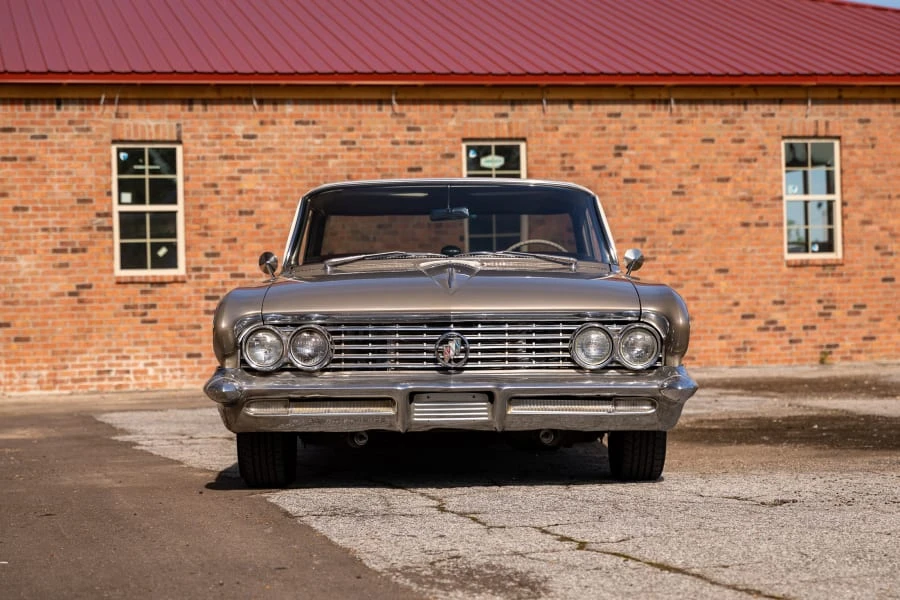1961 Buick LeSabre - Image 4 of 31