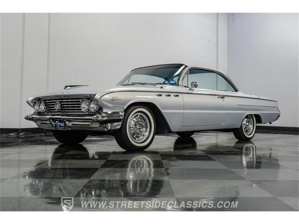 1961 Buick LeSabre - Image 20 of 31