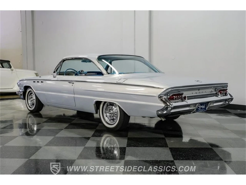 1961 Buick LeSabre - Image 8 of 31