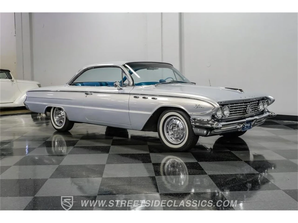1961 Buick LeSabre - Image 14 of 31