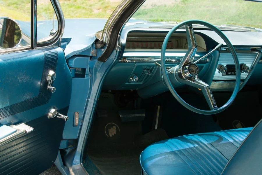 1961 Buick LeSabre - Image 4 of 10