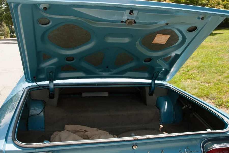 1961 Buick LeSabre - Image 7 of 10