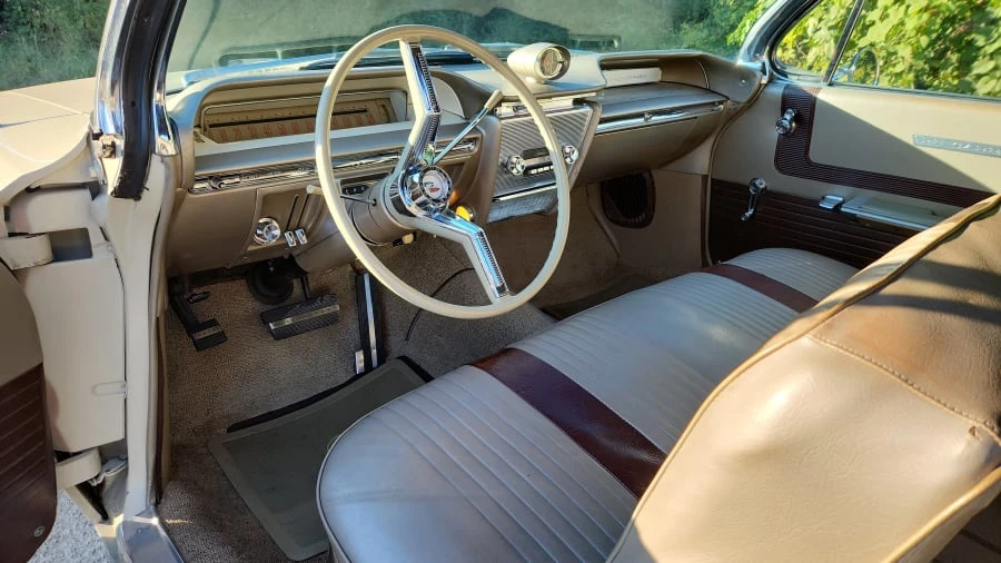 1961 Buick LeSabre - Image 4 of 9