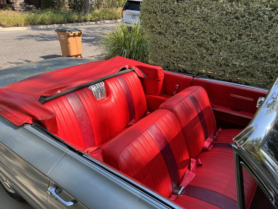 1961 Buick LeSabre - Image 15 of 31