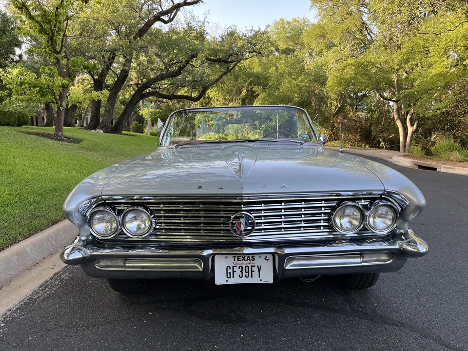 1961 Buick LeSabre - Image 3 of 31