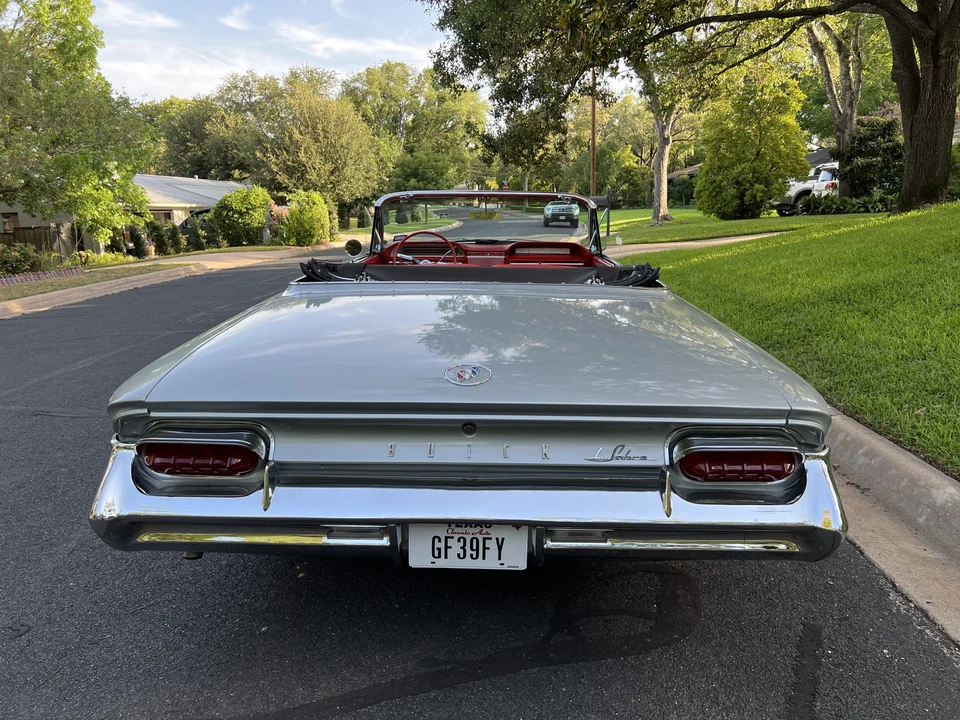 1961 Buick LeSabre - Image 9 of 31