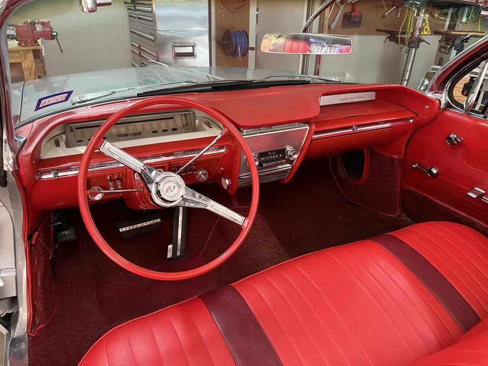 1961 Buick LeSabre - Image 18 of 31