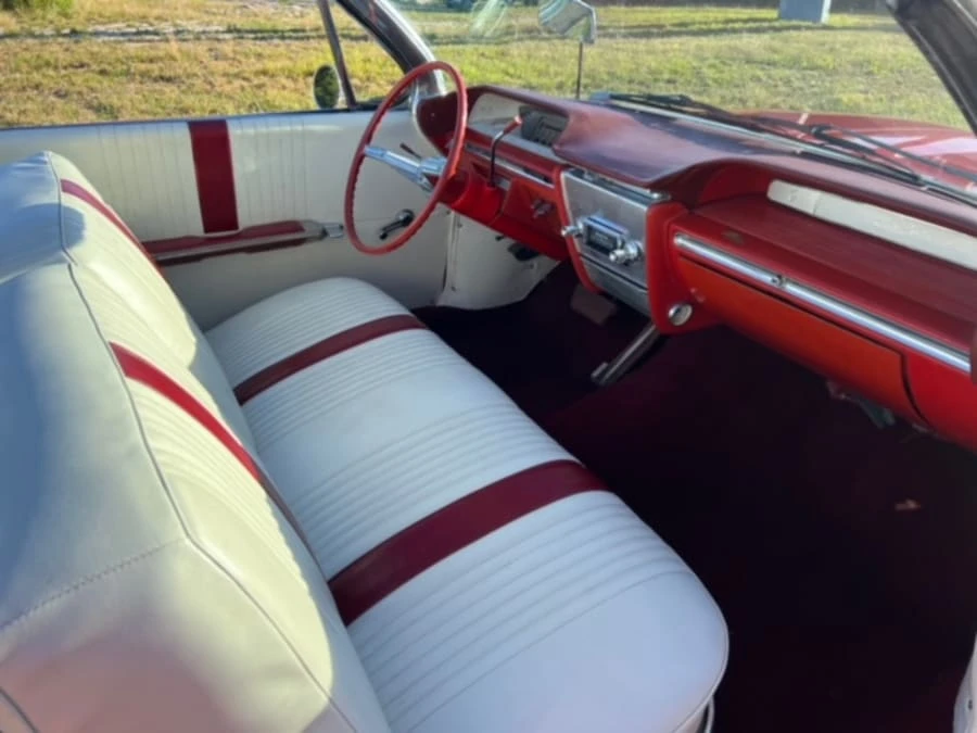 1961 Buick LeSabre - Image 14 of 18