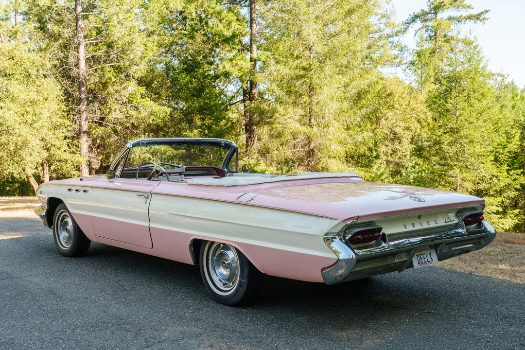1961 Buick LeSabre - Image 4 of 31