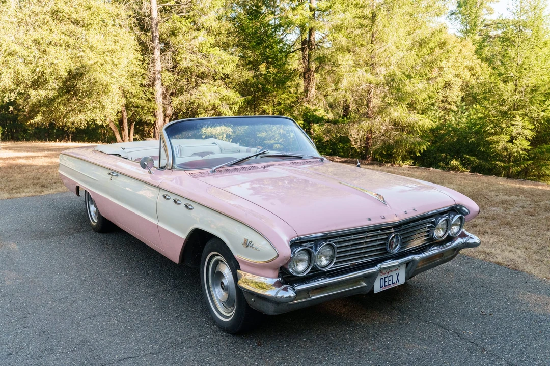 1961 Buick LeSabre - Image 12 of 31